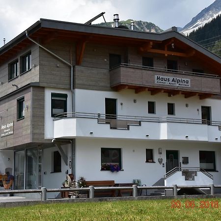 Gaestehaus Alpina Санкт-Антон-ам-Арльберг Экстерьер фото